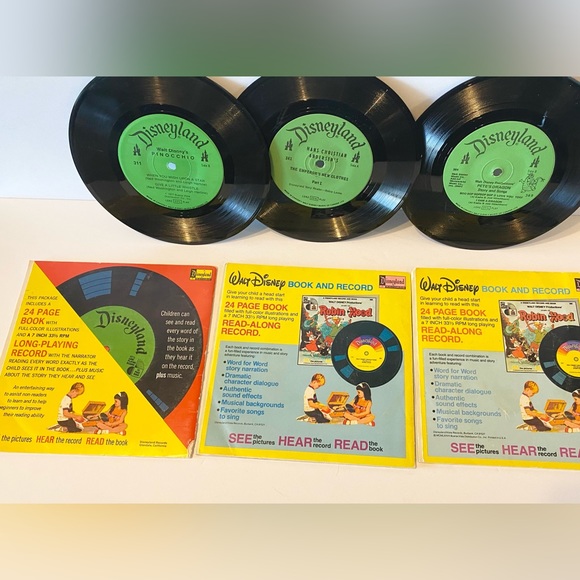 Vintage Walt Disney Book Record Pete's Dragon Songs From Motion Picture Vinyl 77 - Picture 3 of 3